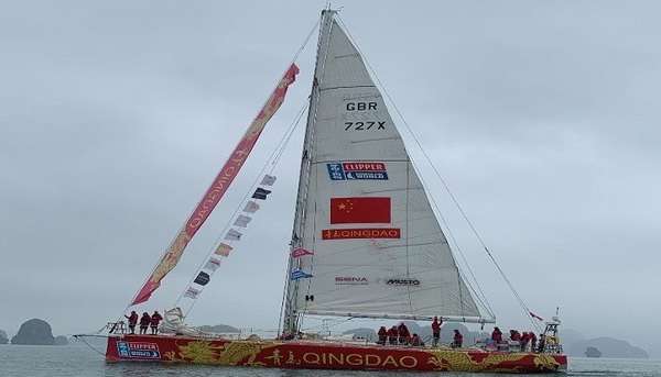 Đội đua thuyền buồm vòng quanh thế giới đã có mặt tại Hạ Long