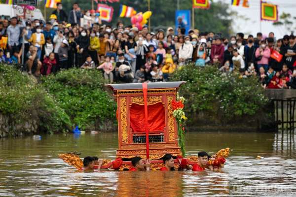 Thái Bình: Về lễ hội chùa Phượng Vũ xem kiệu 