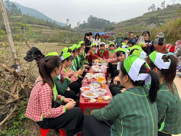 Lạng Sơn: Tăng cường công tác kiểm tra vệ sinh an toàn thực phẩm tại các lễ hội