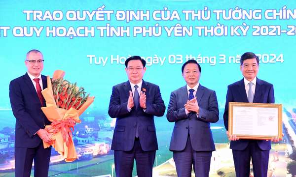 Chủ tịch Quốc hội dự hội nghị công bố quy hoạch và xúc tiến đầu tư tỉnh Phú Yên