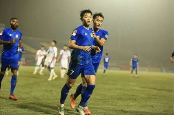 Kết quả vòng 12 V-League 2023/2024: Đình Bắc trở lại, Nam Định thắng kịch tính Sông Lam Nghệ An