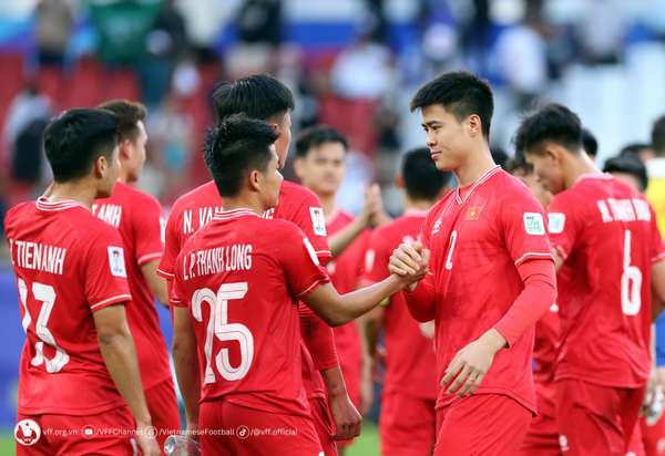ĐT Việt Nam tập trung chuẩn bị cho 2 trận đấu gặp Indonesia tại Vòng loại World Cup 2026