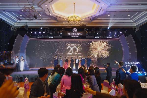 Khách sạn Sheraton Hà Nội kỷ niệm 20 năm thành lập