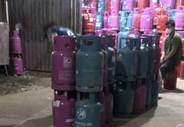 Bình Định: Tạm giữ hơn 2.000 vỏ chai LPG không rõ nguồn gốc