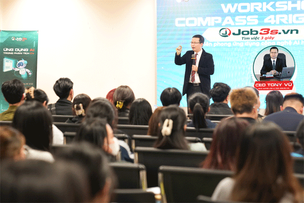 CEO Tony Vũ của Job3s.vn: Diễn giả đặc biệt tạo sức nóng tại ĐH Kinh Tế Quốc Dân