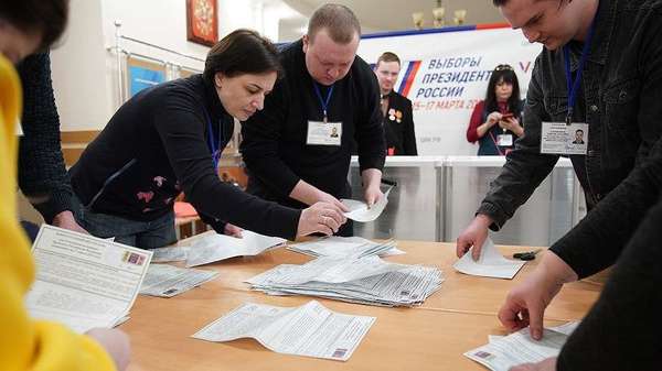 Bầu cử Tổng thống Nga 2024: Tỷ lệ cử tri bầu cử đạt hơn 73%