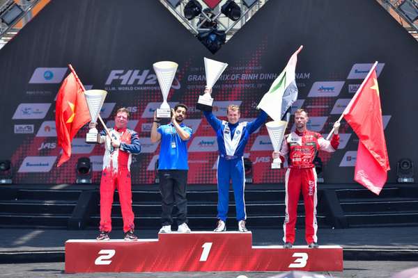 Chung kết Giải UIM F1H2O: Tay đua đội Bình Định - Việt Nam về Nhì chặng Grand Prix of Binh Dinh