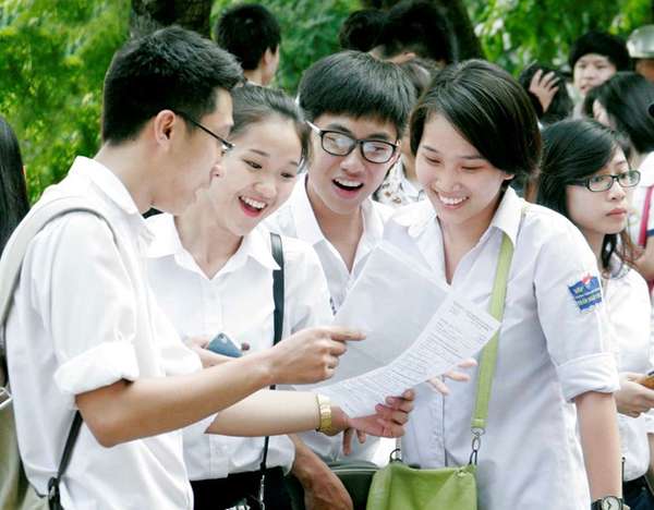 Lịch thi thử tốt nghiệp THPT 2024 của 101.000 học sinh Hà Nội diễn ra ngày 5-6/4