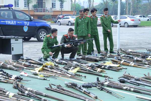 Lào Cai: Thu hồi hơn 1.600 khẩu súng săn và vũ khí thô sơ