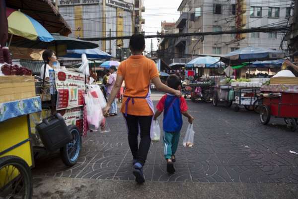 Một khu chợ tại Thái Lan. Ảnh: Bloomberg