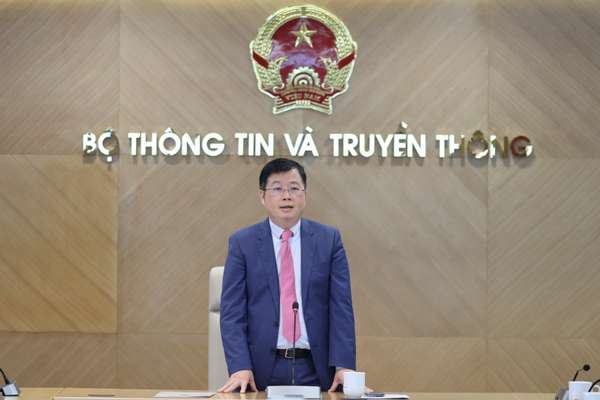 Bổ nhiệm ông Nguyễn Văn Hiếu giữ chức Tổng Biên tập Tạp chí Thông tin và Truyền thông
