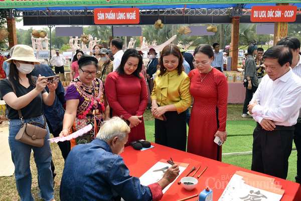 Tưng bừng Ngày Văn hóa Sóc Trăng tại Hà Nội