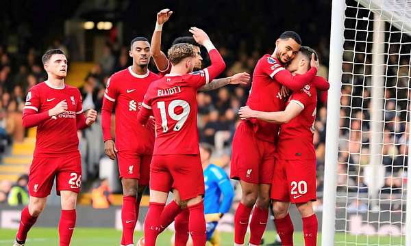 Bảng xếp hạng vòng 34 Ngoại hạng Anh ngày 22/4: Liverpool vượt mặt Man City, Aston Villa củng cố Top 4
