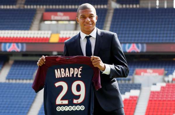 Nhìn lại hành trình kéo dài 7 mùa giải của Mbappe tại PSG