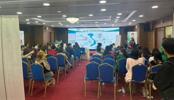 TP. Hồ Chí Minh: Phát hiện Công ty Nano Green tổ chức hội thảo quảng bá mỹ phẩm trái phép
