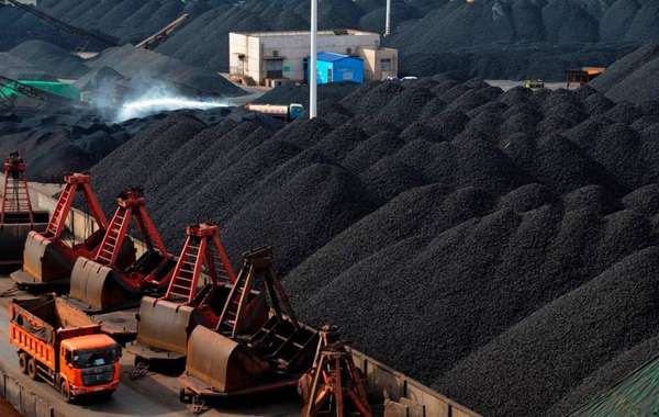 Nhập khẩu than của Việt Nam tăng 60%