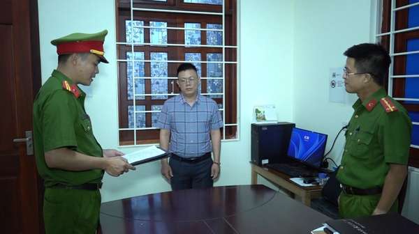 Nghệ An: Khởi tố, bắt tạm giam Phó Chủ tịch UBND huyện Quỳ Hợp