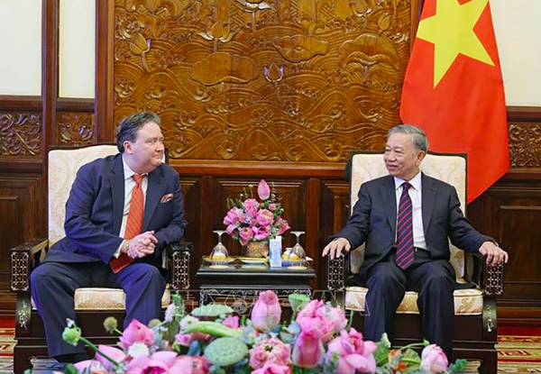 Chủ tịch nước Tô Lâm tiếp Đại sứ Mỹ Marc Knapper. Ảnh (TTXVN)