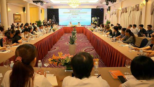 TP. Hồ Chí Minh đối thoại gỡ khó vay vốn giữa ngân hàng và doanh nghiệp
