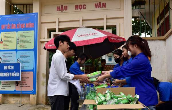 Trên 4.000 thí sinh tỉnh miền núi Lai Châu bước vào ngày thi đầu tiên của Kỳ thi tốt nghiệp THPT