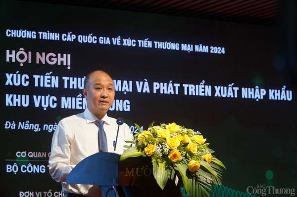 Thứ trưởng Phan Thị Thắng dự Hội nghị Xúc tiến thương mại, xuất nhập khẩu khu vực miền Trung