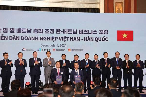 Thủ tướng: Doanh nghiệp Việt Nam – Hàn Quốc cần tiếp tục hợp tác đầu tư, mở ra những chân trời mới
