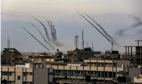 Chiến sự Israel-Hamas ngày 2/7/2024: Israel tiếp tục hứng chịu pháo kích; cảnh báo xung đột lan rộng ở Trung Đông