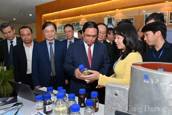 Thủ tướng Phạm Minh Chính: Khoa học và công nghệ phải lấy thực tiễn làm thước đo