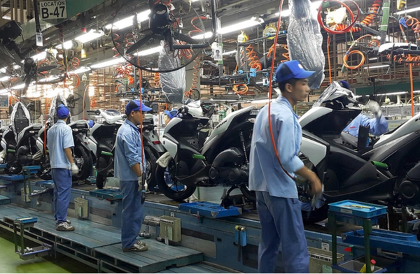 Thị trường xe máy ảm đạm nhưng sản lượng sản xuất vẫn tăng