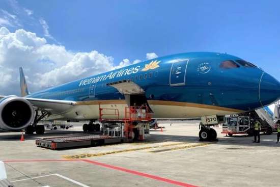 Vietnam Airlines lên tiếng về việc cổ phiếu HVN sắp vào diện kiểm soát