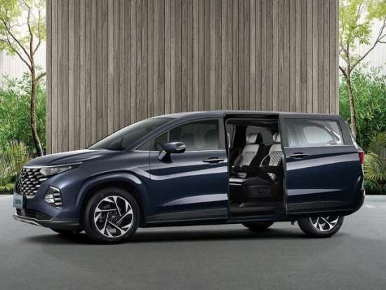 Hyundai Custin 2023 chính thức ra mắt: Nhiều tiện nghi, giá bán khiến loạt đối thủ "giật mình"