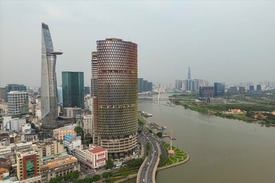 Bà Trương Mỹ Lan muốn "hồi sinh" tòa nhà chọc trời bỏ hoang hơn 10 năm giữa “đất vàng” Sài Gòn