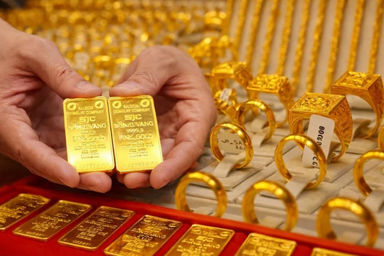 Dự báo giá vàng ngày mai 14/4: Áp lực điều chỉnh, vàng tiếp tục giảm mạnh