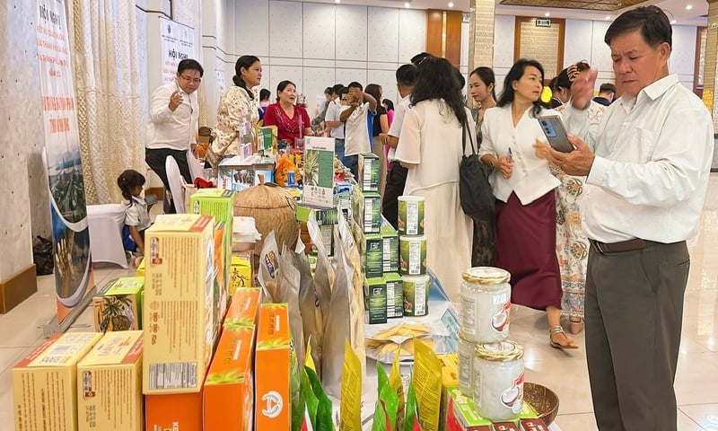 Chùm ảnh: Sản phẩm OCOP kết nối giao thương Cần Thơ - Đà Nẵng