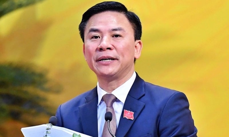 Cách tất cả chức vụ trong Đảng đối với ông Đỗ Trọng Hưng
