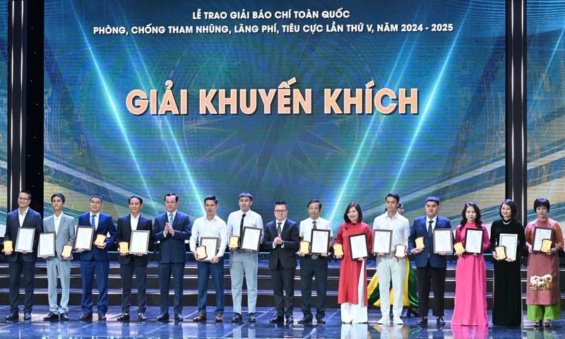 Báo Công Thương đoạt giải báo chí về phòng, chống tham nhũng