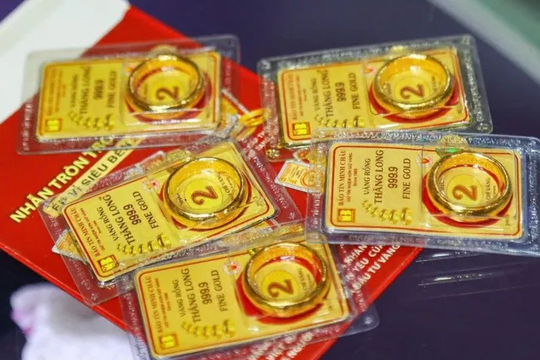 Giá vàng nhẫn hôm nay 24/4: Giảm mạnh nửa triệu mỗi lượng