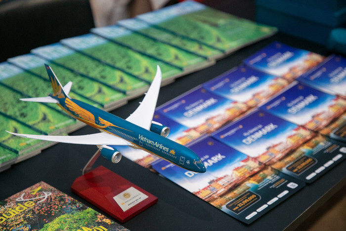 Vietnam Airlines khai trương đường bay nối Việt Nam và Đan Mạch