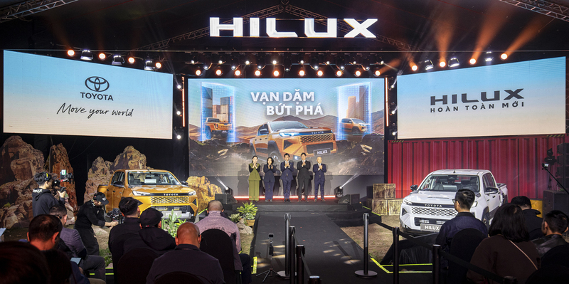 Toyota Việt Nam ra mắt Hilux 2026, giá bán từ 632 triệu đồng
