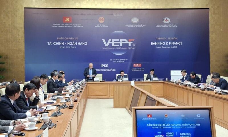 Tài khóa kiến tạo, tín dụng dẫn vốn: Mở dư địa tăng trưởng hai con số