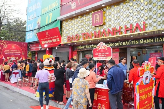 Bảo Tín Mạnh Hải đặt mục tiêu doanh thu gấp đôi PNJ, tăng tốc mở loạt cửa hàng