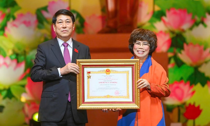 Tập đoàn TH được phong tặng danh hiệu Anh hùng Lao động