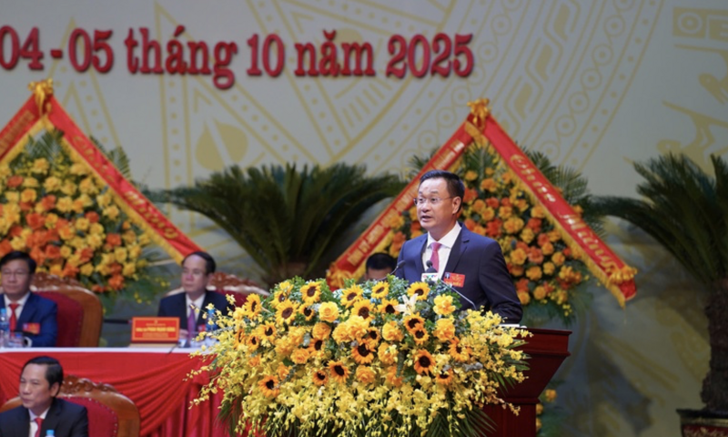 Tin nhân sự: Chỉ định Bí thư nhiều tỉnh, thành phố