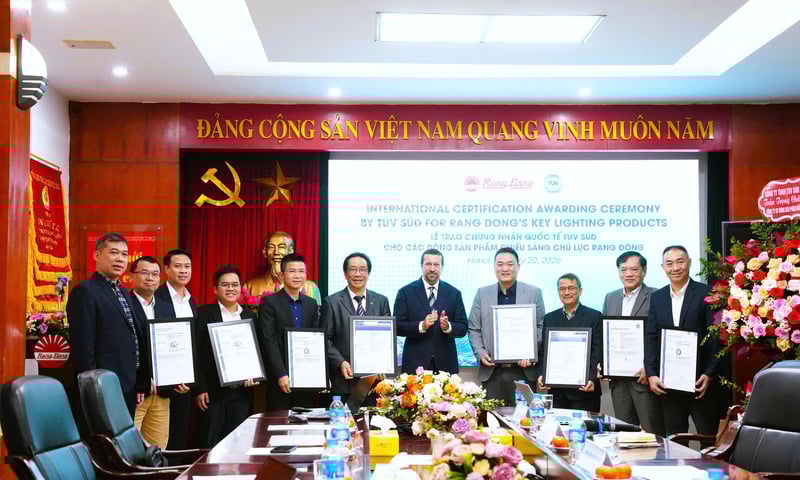Rạng Đông nhận chứng nhận quốc tế cho các dòng chiếu sáng chủ lực