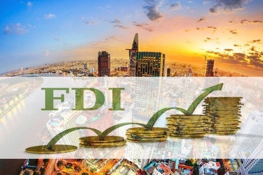 FDI quý I tăng 42,9%, Singapore vươn lên dẫn đầu dòng vốn vào Việt Nam