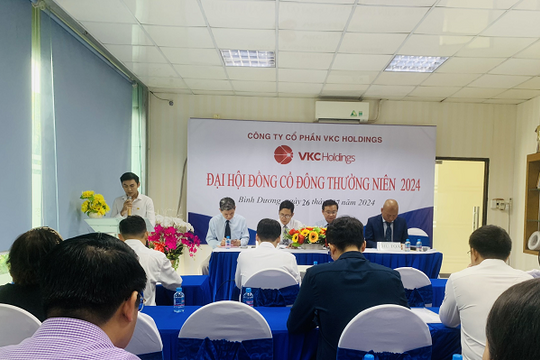 Vốn chủ sở hữu âm gần 300 tỷ đồng, cổ phiếu VKC Holdings tiếp tục ngụp lặn tại vùng giá “trà đá”