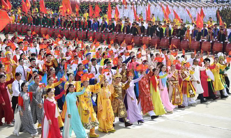 Rực rỡ sắc màu 'văn hóa Việt' trong ngày hội non sông