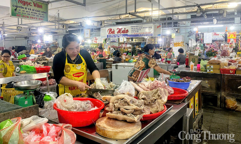 Thành phố Huế: Thị trường hàng hóa ổn định, ít biến động