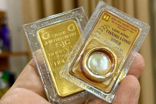 Giá vàng hôm nay 10/5: SJC và vàng nhẫn tiếp tục giữ giá cao