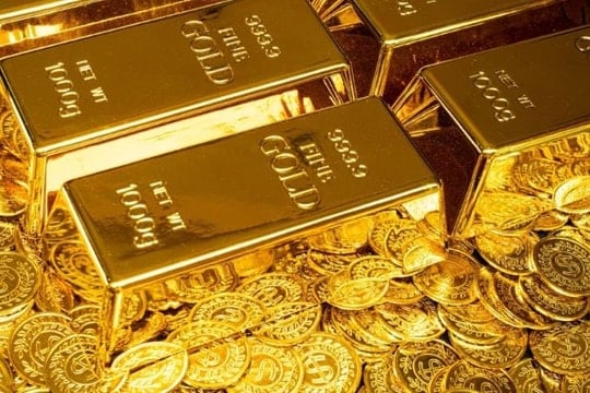 Thị trường kim loại quý hôm nay 6/2: Giá vàng cùng giá bạc lao dốc